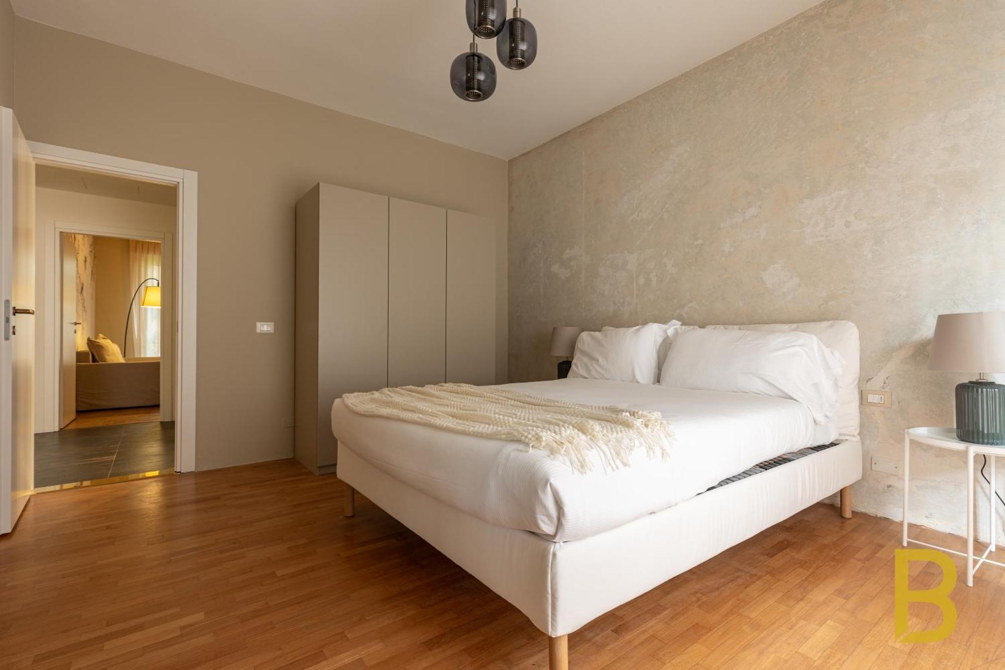 Beplace Apartments In Fiera Milan Exterior photo